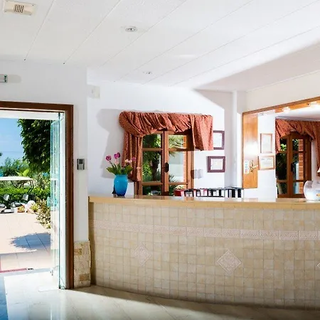 Hotel Matheo & 4*