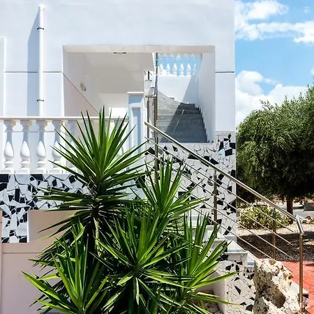 Hotel Matheo & 4*